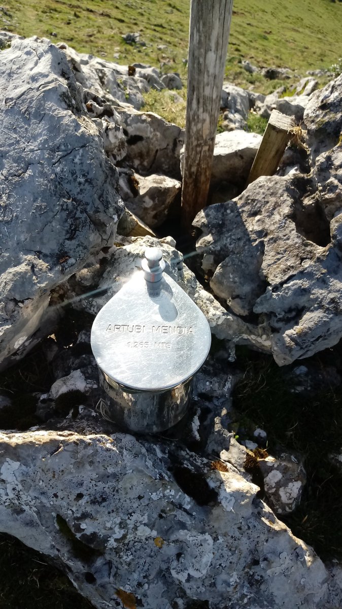 Artubi (1263m) postontzia.jpg