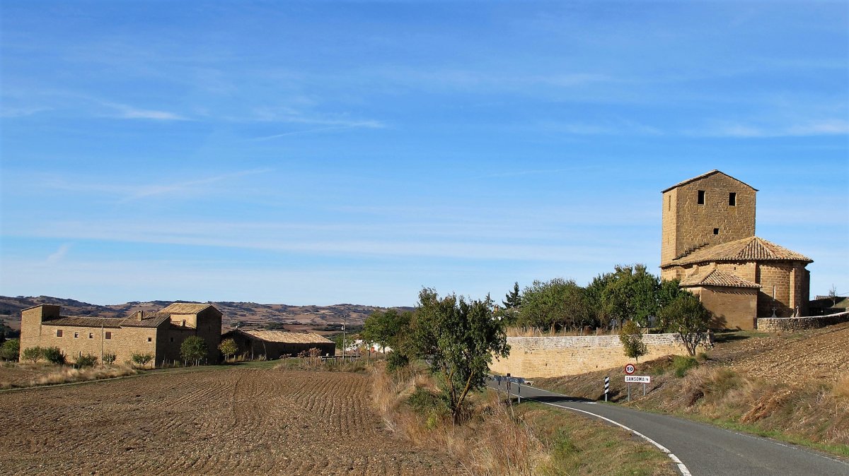 Santsomain, Leotz