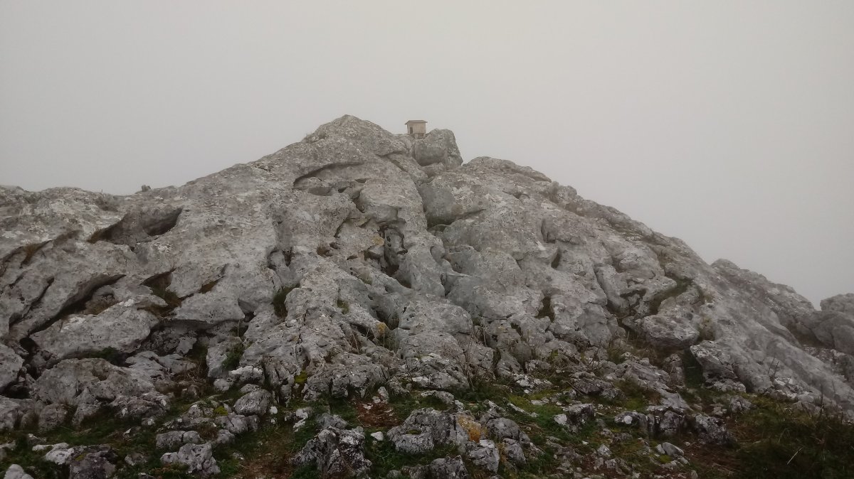 Andarto (1074m) tontorra eta postontzia