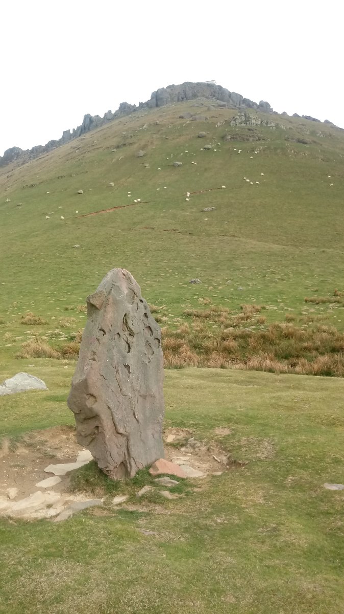 Mendaur (1130m) Buztizko Lepoa zutarritik