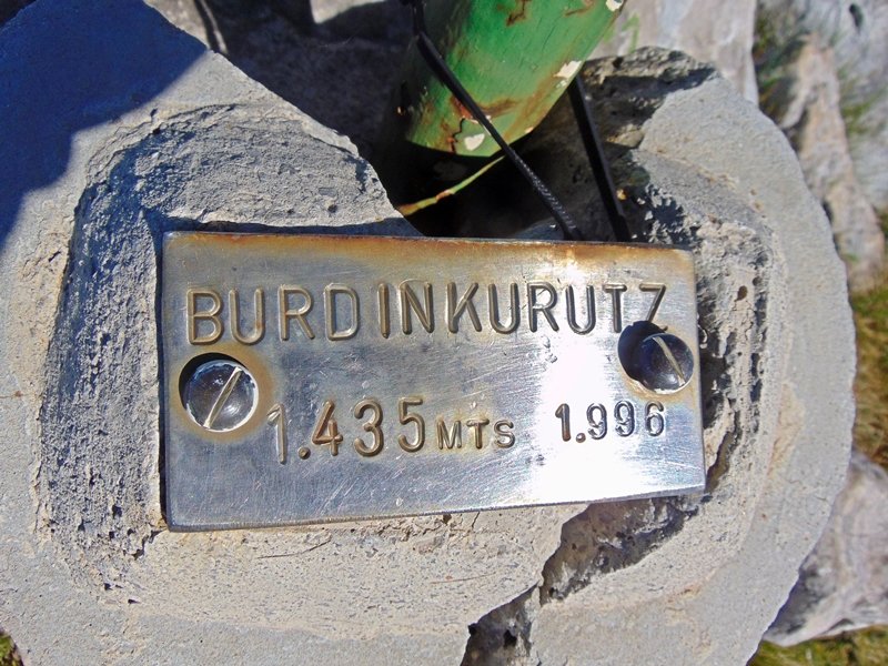 Buzoiko Plaka