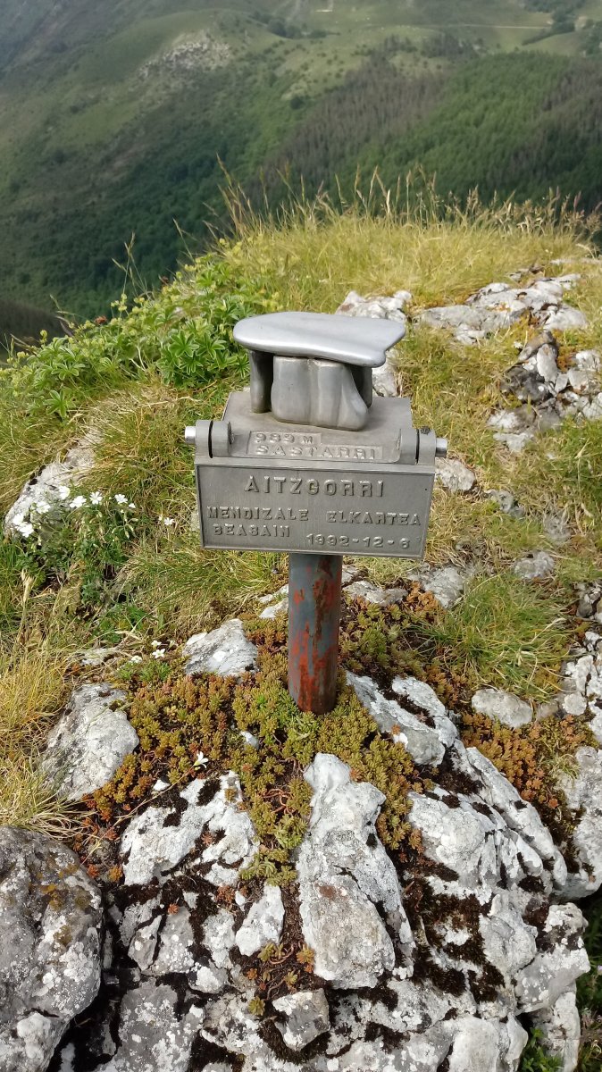 Sarastarri (995m) postontzia