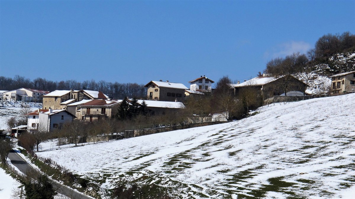 Ziganda, Atetz