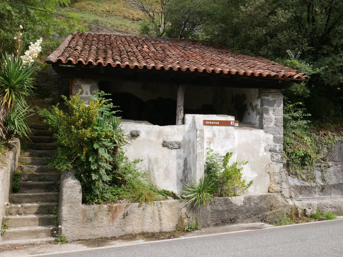 Urberoa iturria