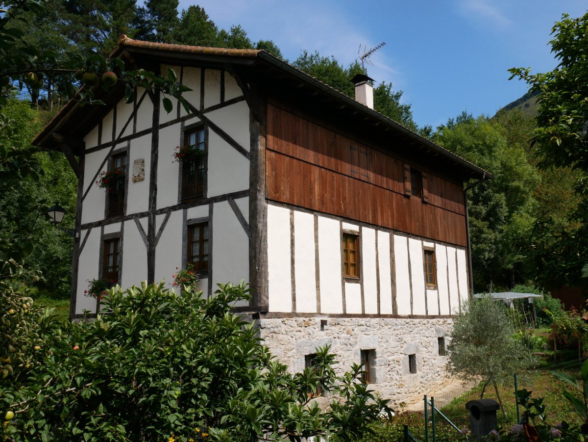 Etxea, Betelu