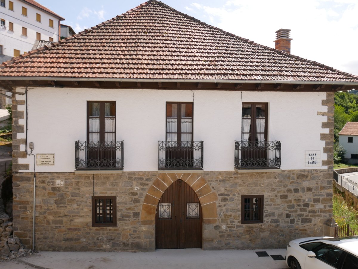 Etxea, Jaurrieta