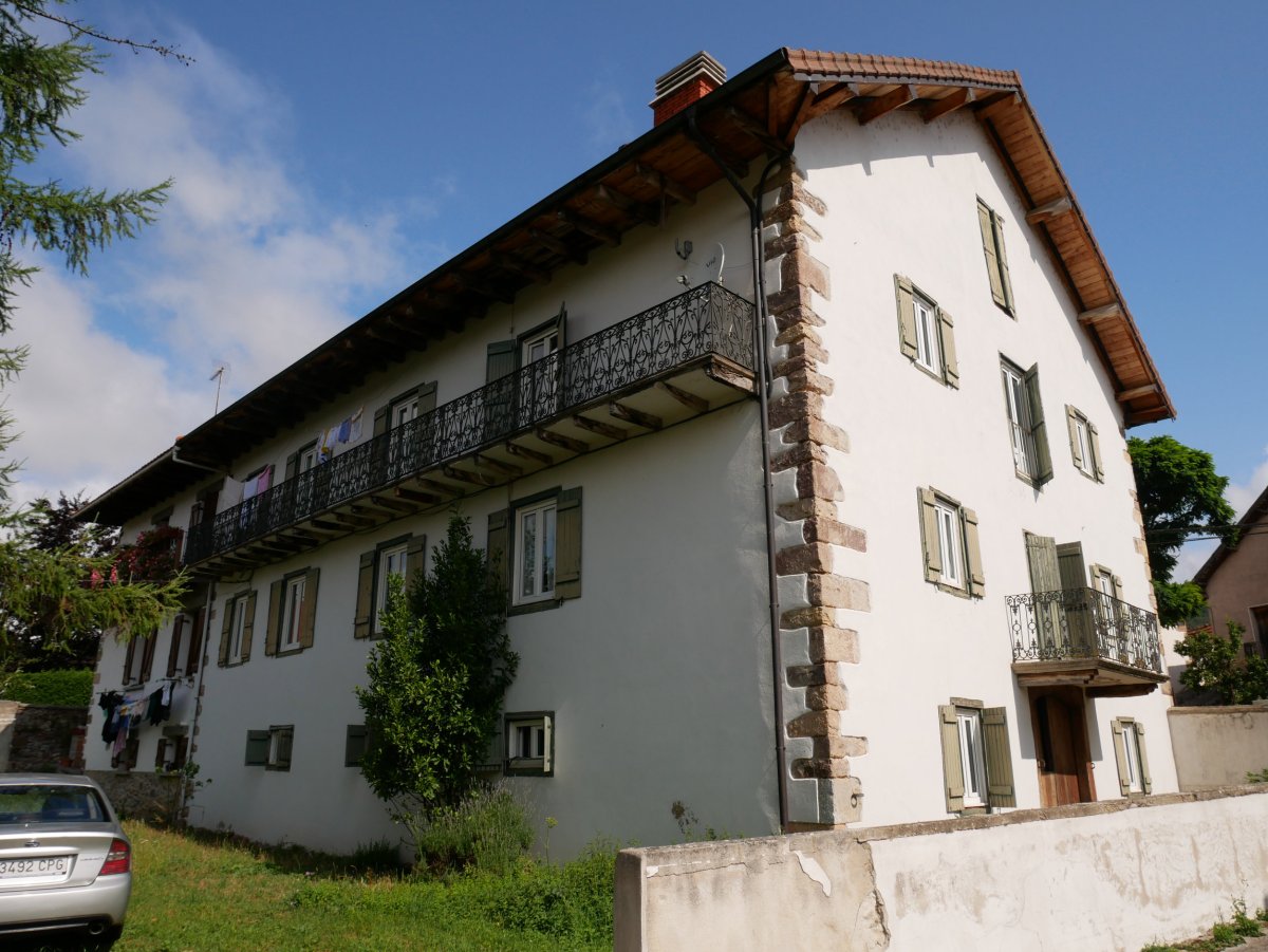 Etxea, Garaioa.
