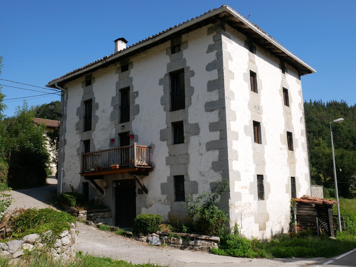 Etxea, Uztegi