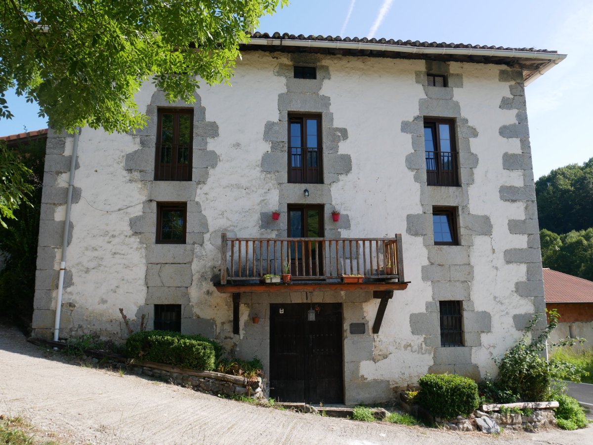 Etxea, Uztegi