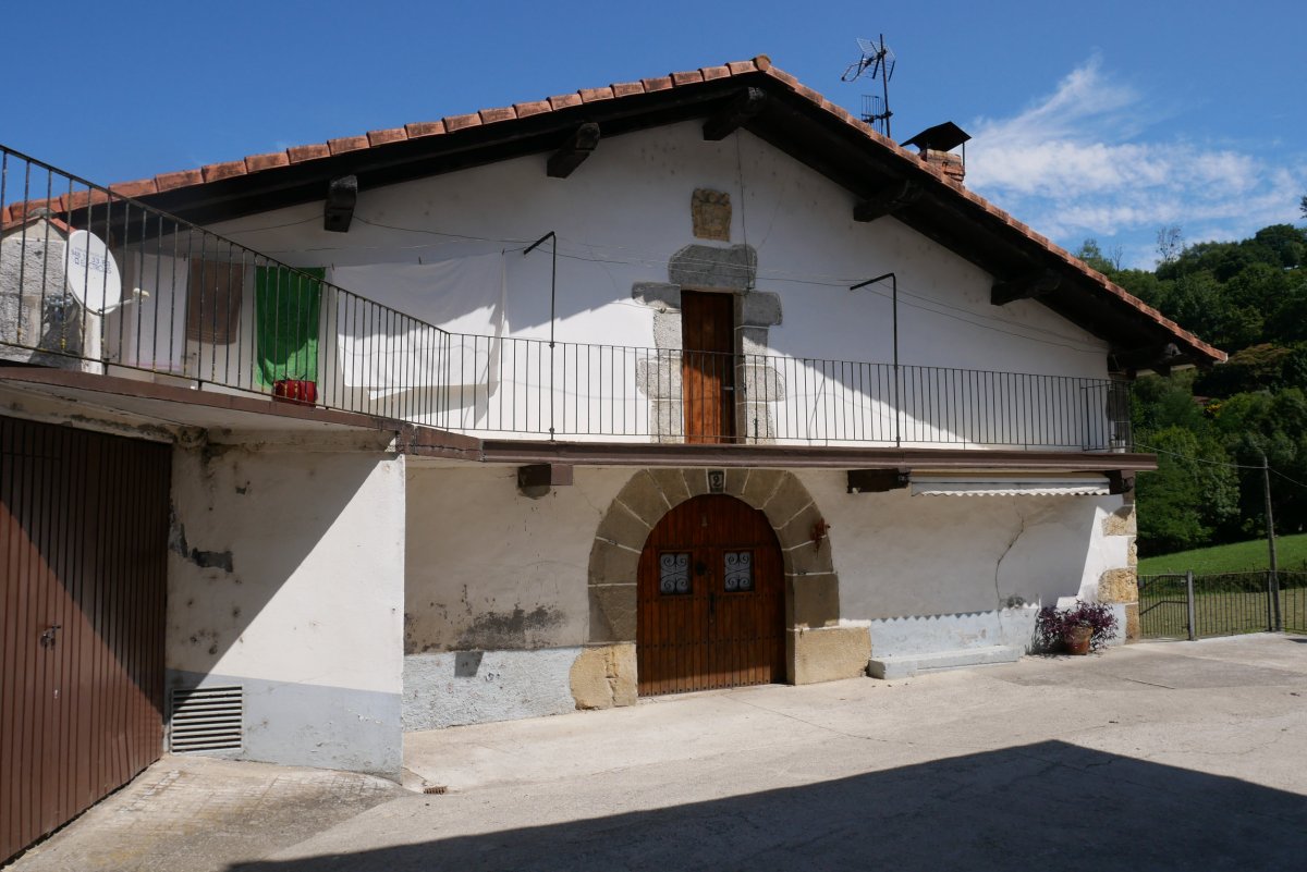 Etxea, Intza