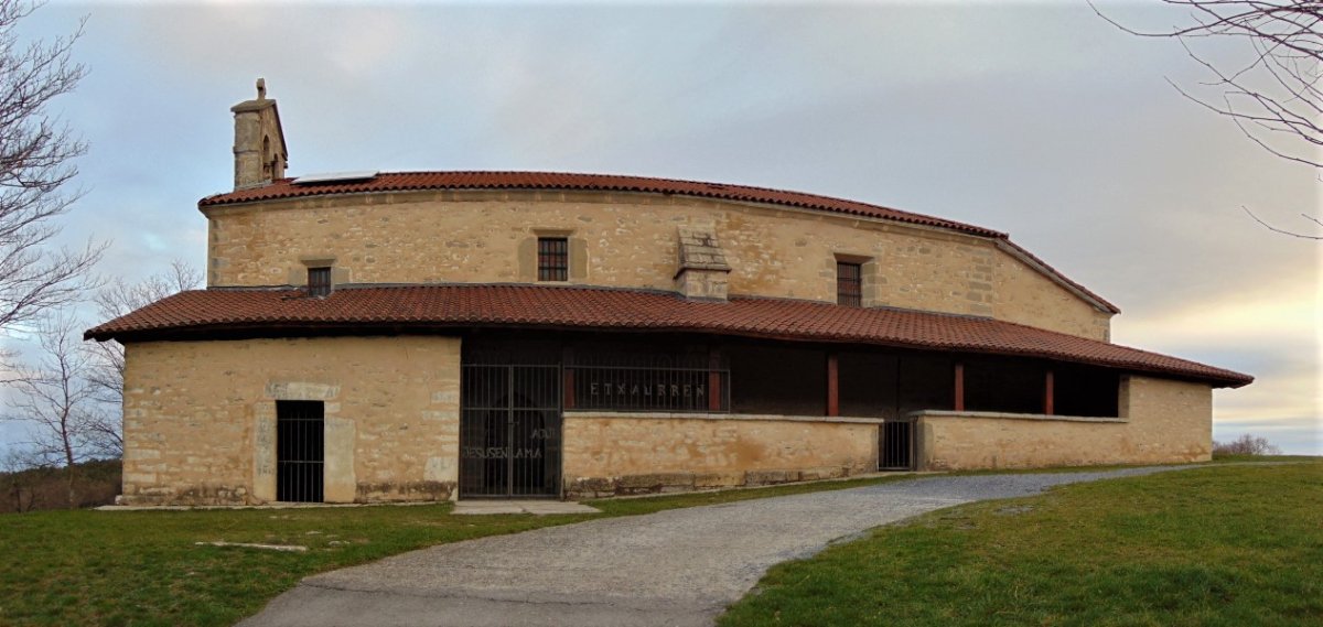 Etxaurren Ermita