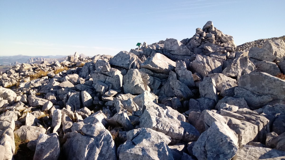 Arranobaltza (1284m) tontorra