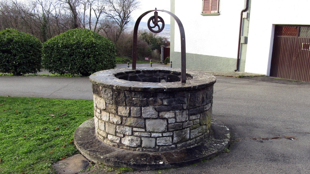 Putzua, Antsoain