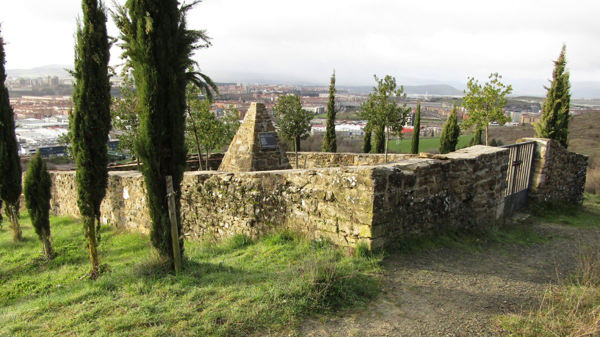 Hilerria, Antsoain