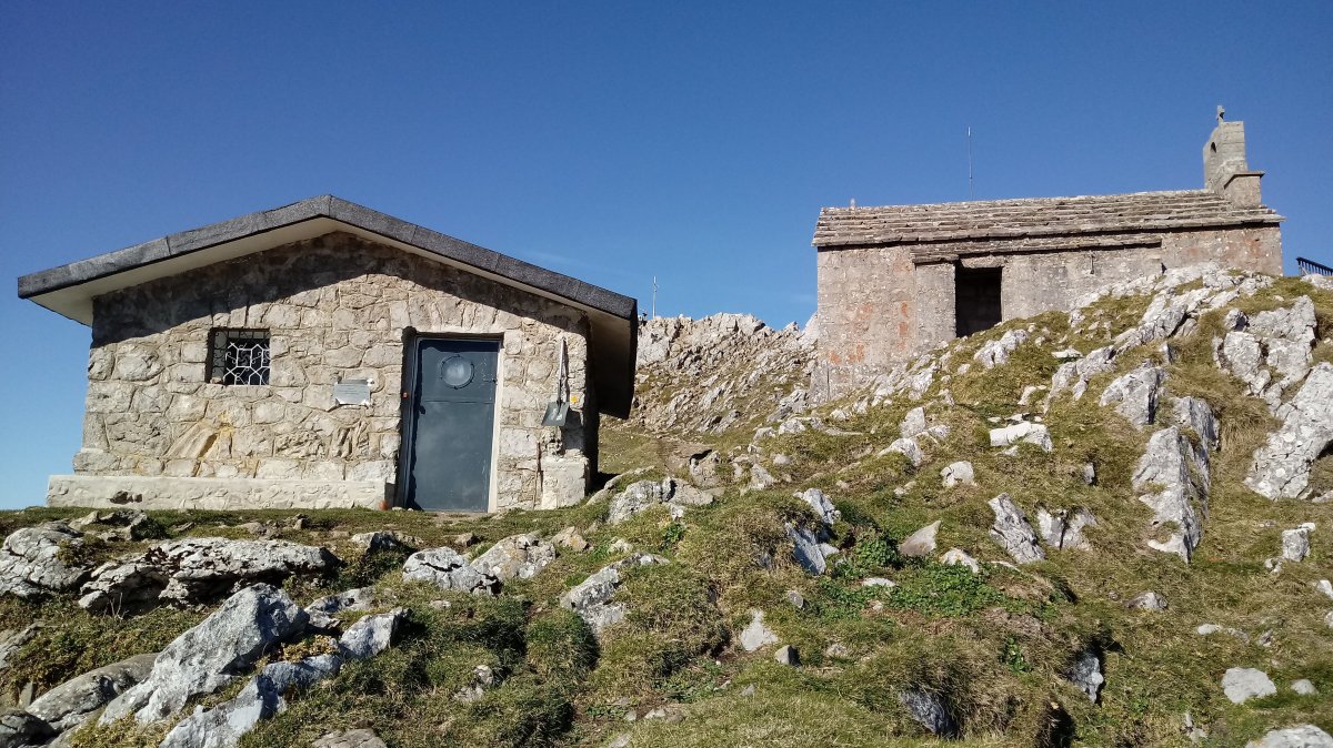 Aizkorri (1523m) gainaldea