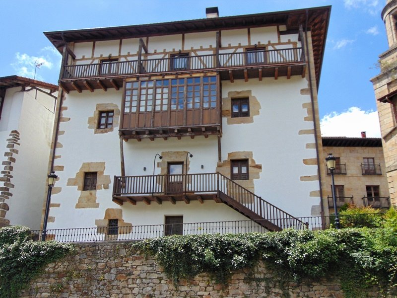 Soran Jauregia
