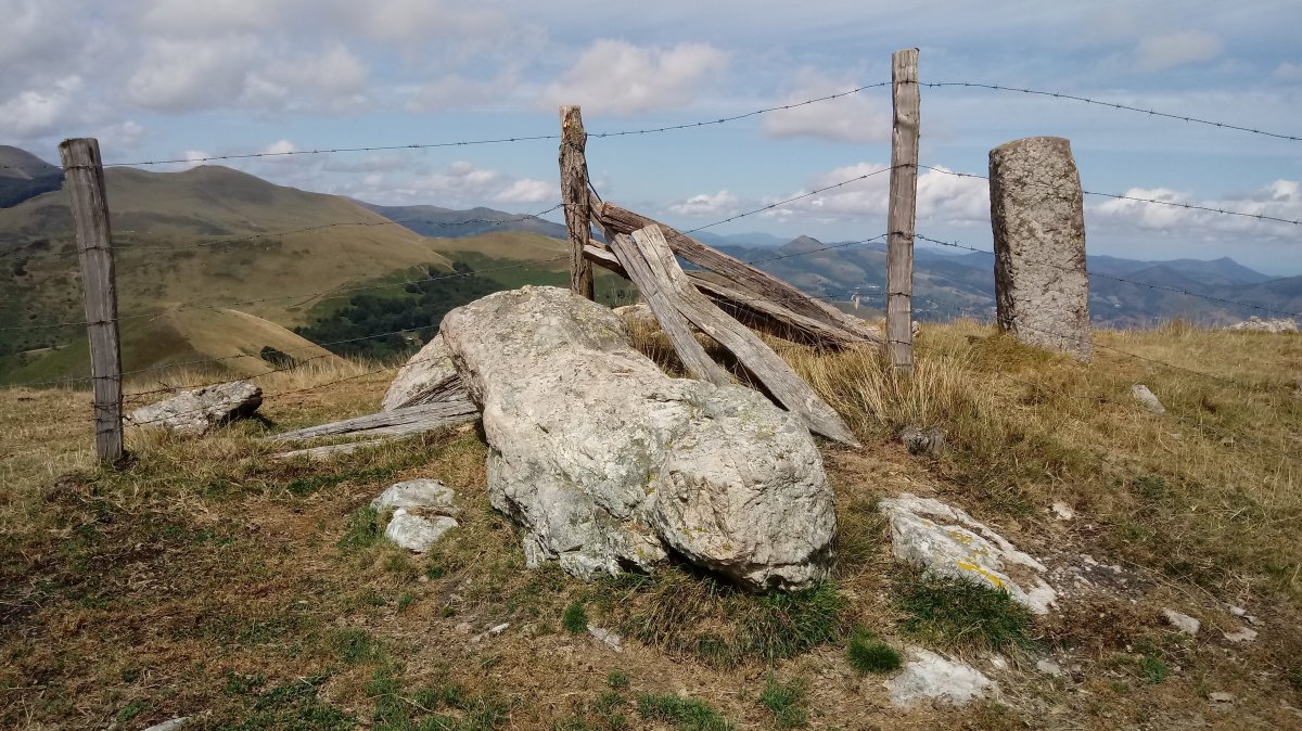 Aldaparriko Kaskoa (1211m) tontorra
