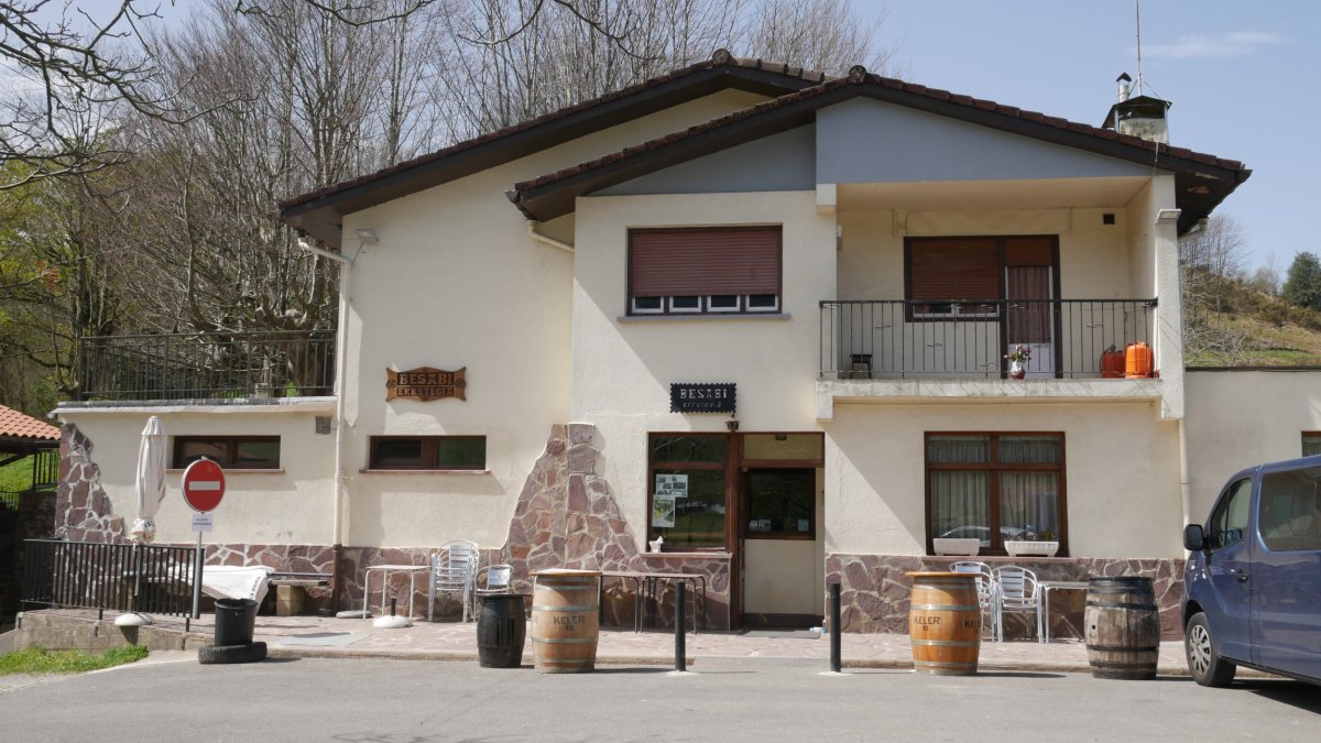 Besabi jatetxea