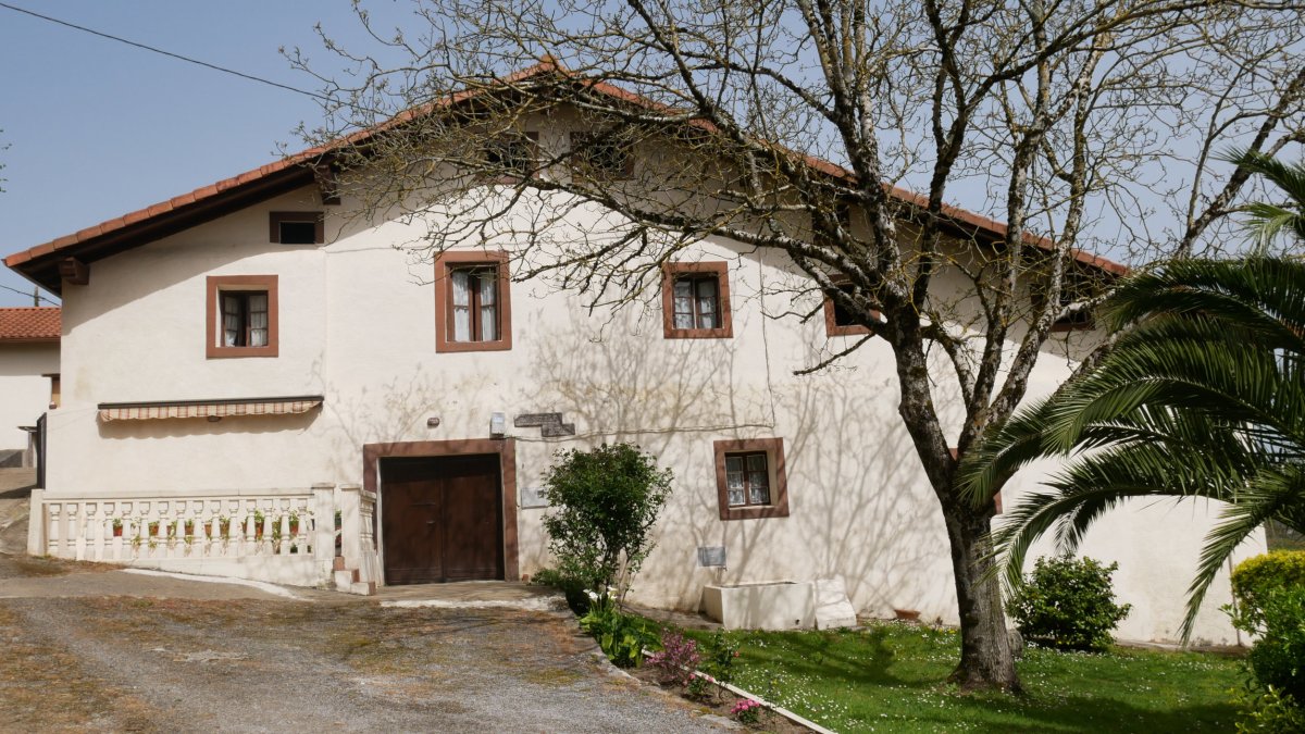 Etxea, Hernialde