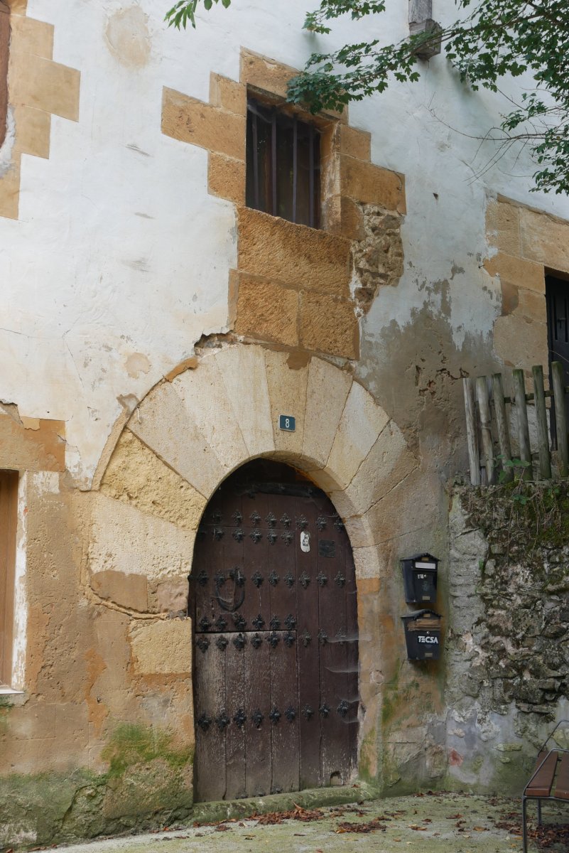 Etxea, Atauri