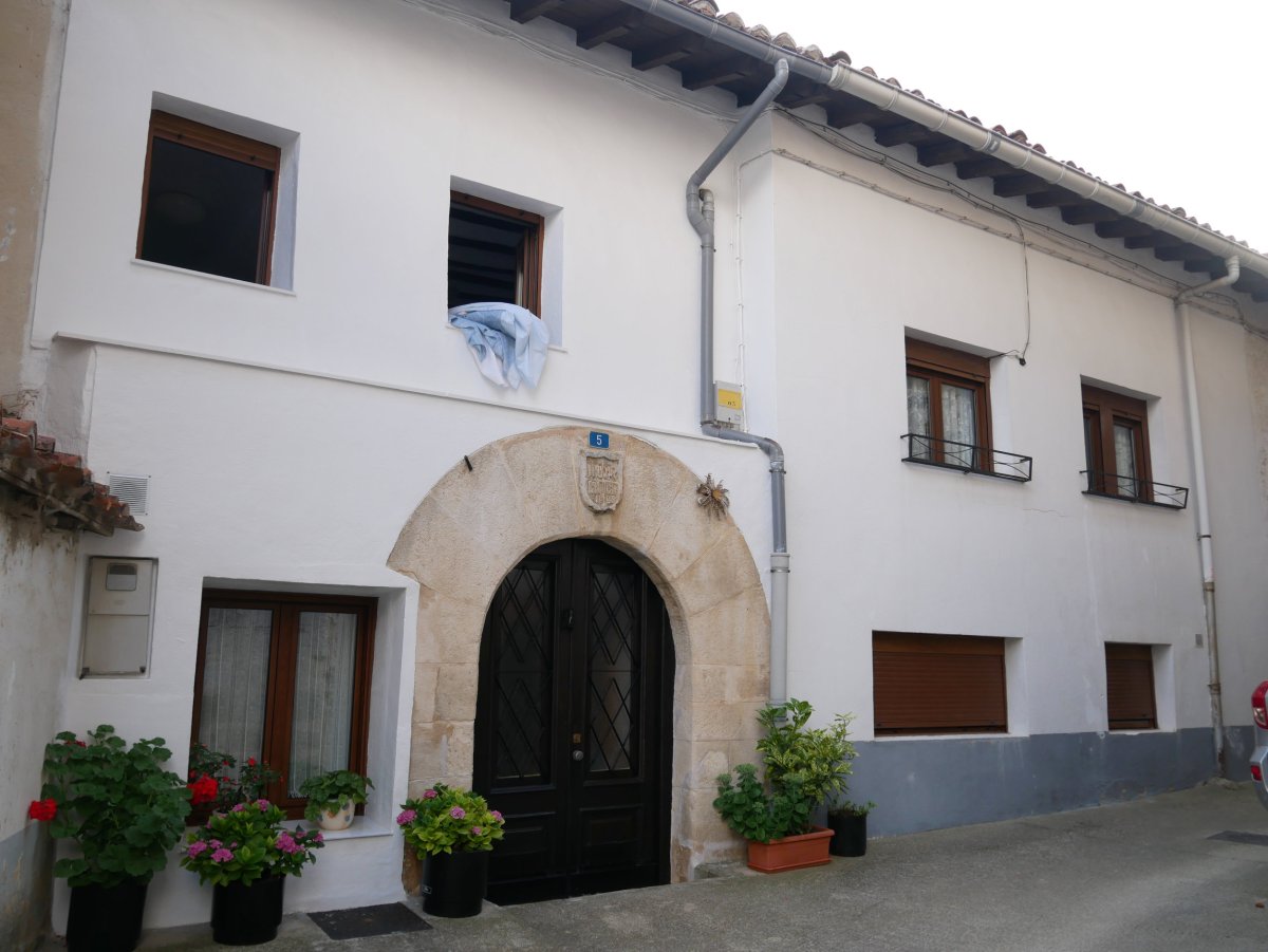 Etxea, Maeztu