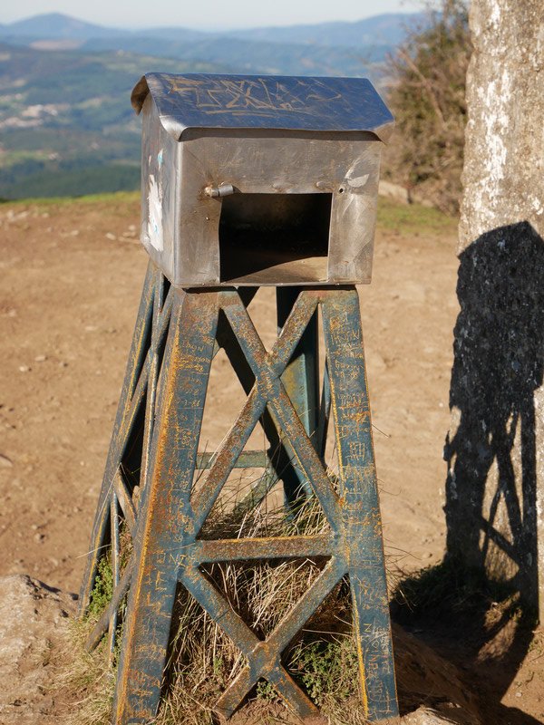 Mandoiako txartelontzi zaharra