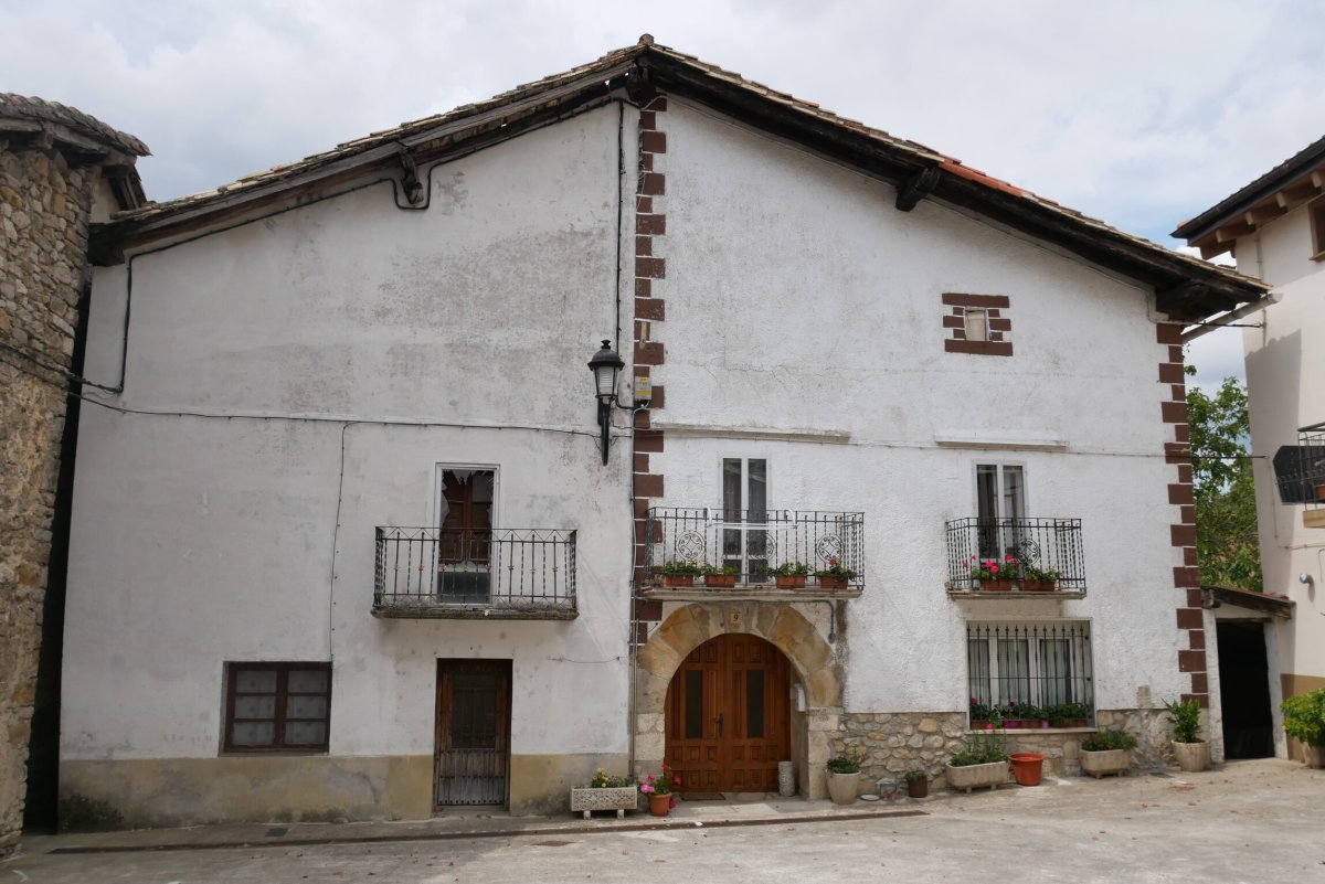 Etxea, Dorrao