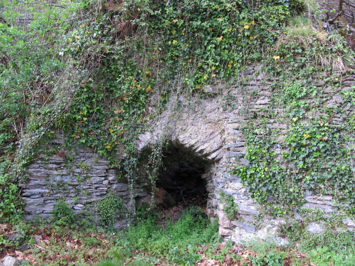 Karobia, Etxalar