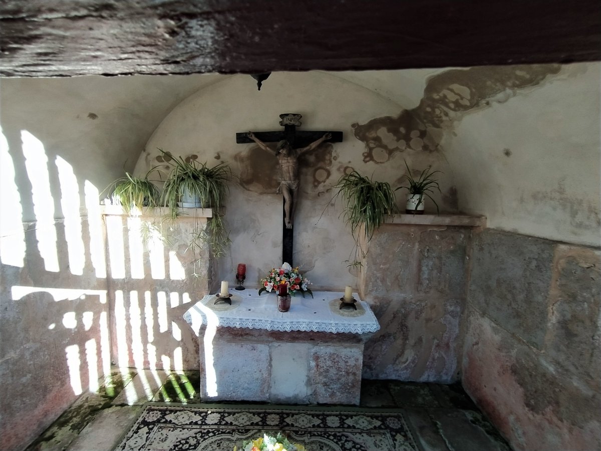 Santo Kristo Umillatokia  Ataurin