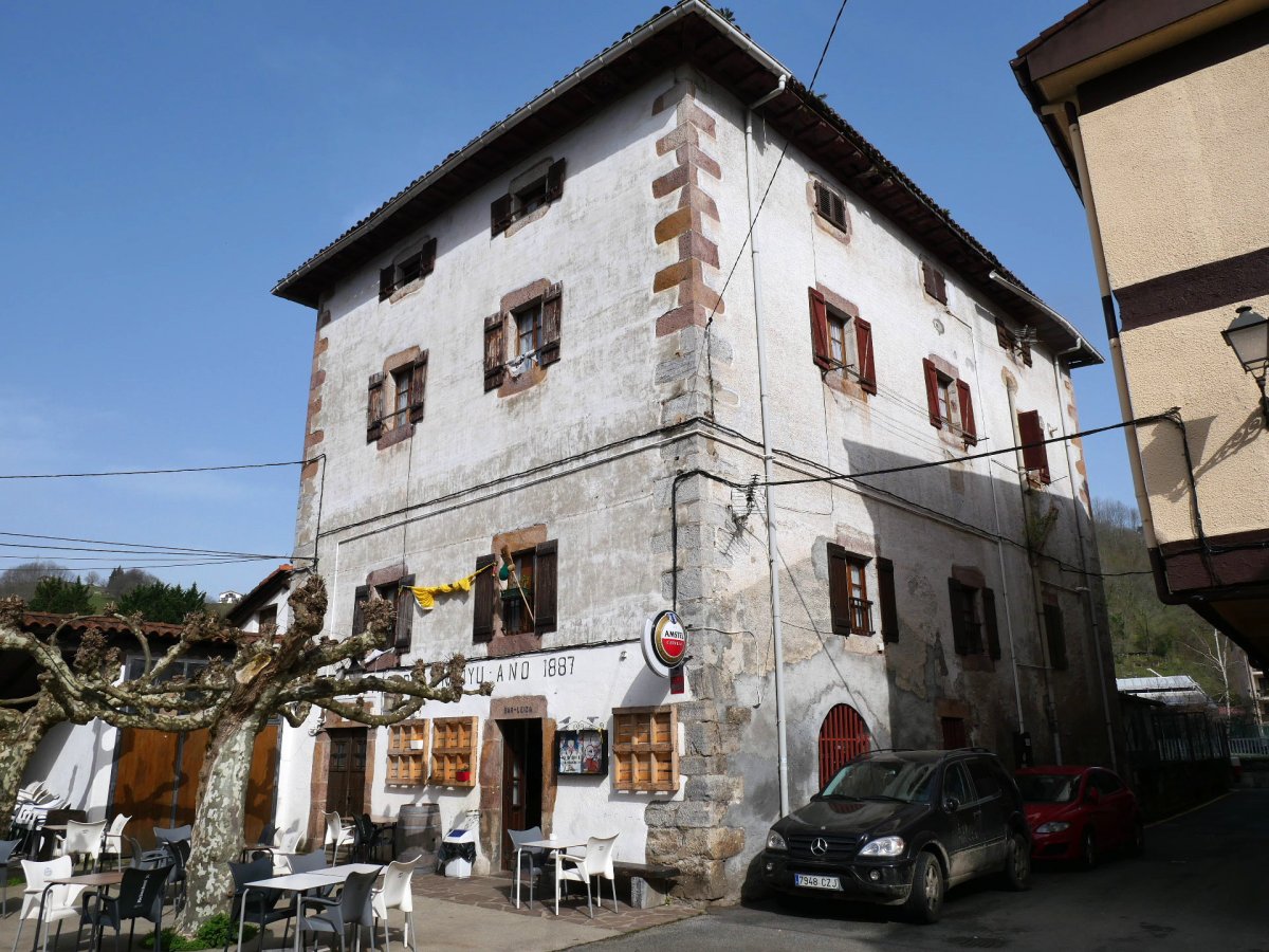 Etxea, Lesaka