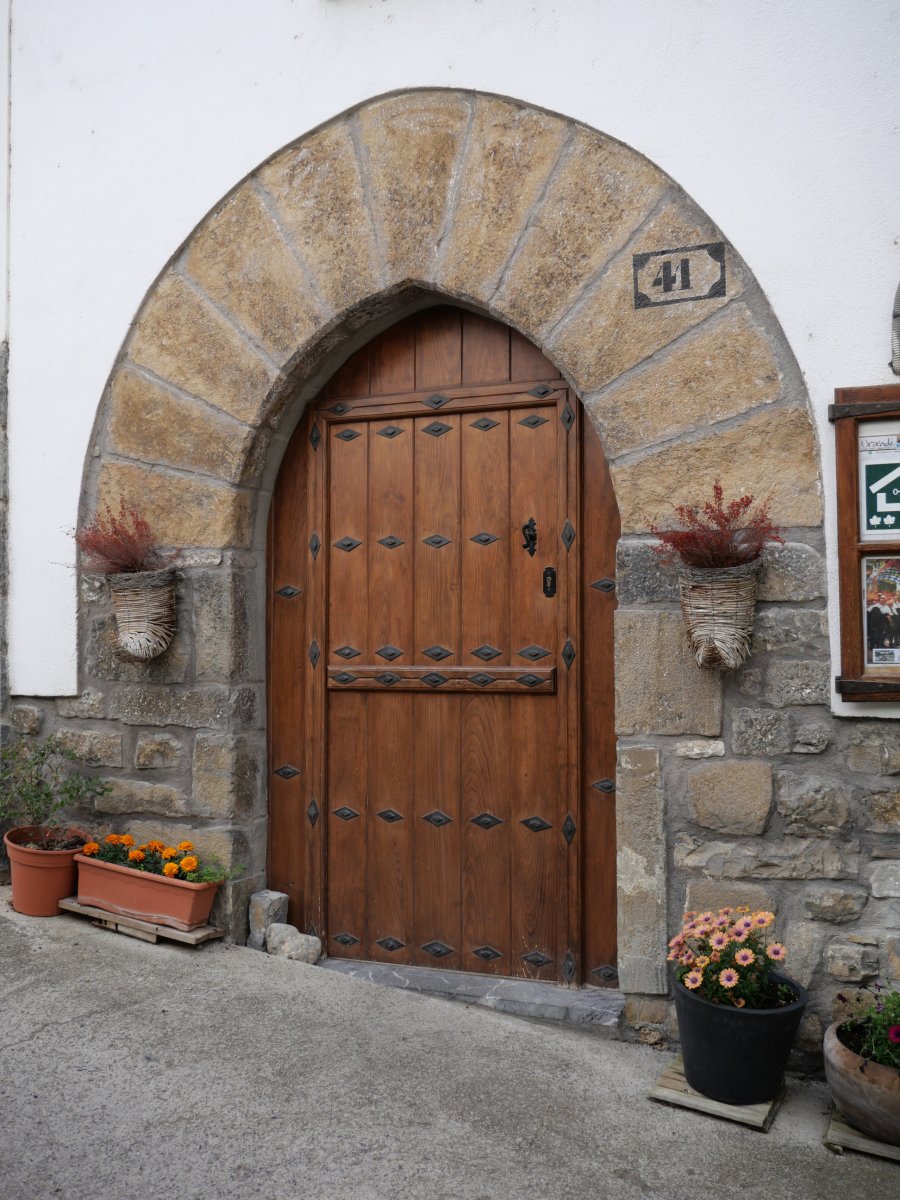 Etxea, Burgi