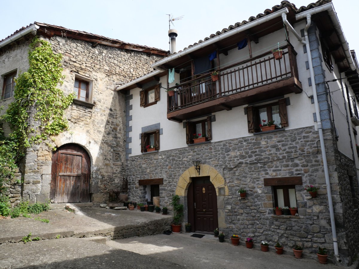 Etxea, Burgi
