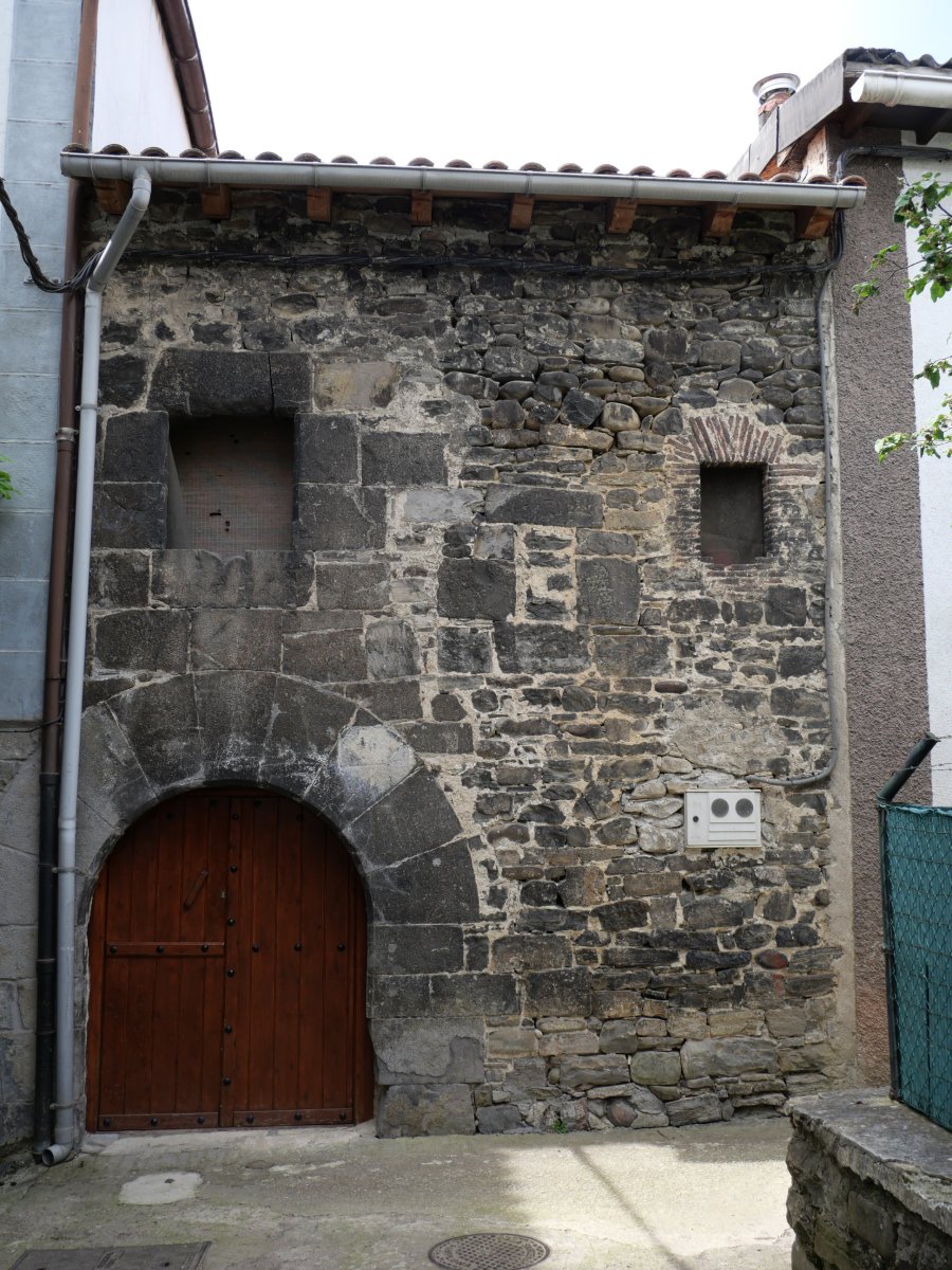 Etxea, Burgi