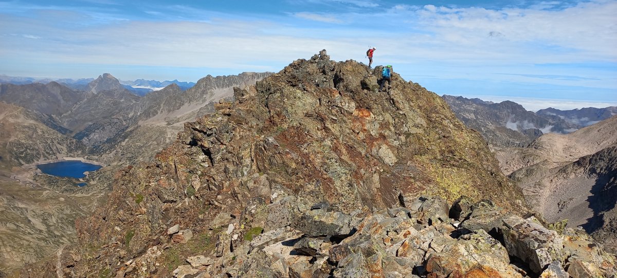 Batximaña Mendia (3005m) tontorrera iristen