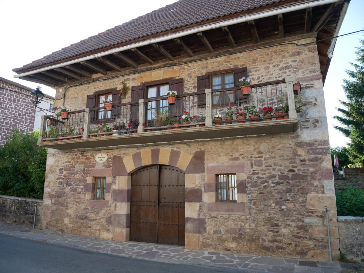 Etxea, Garralda