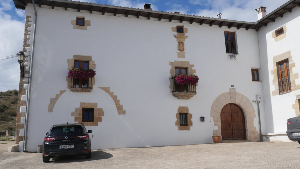 Etxea, Lezaun