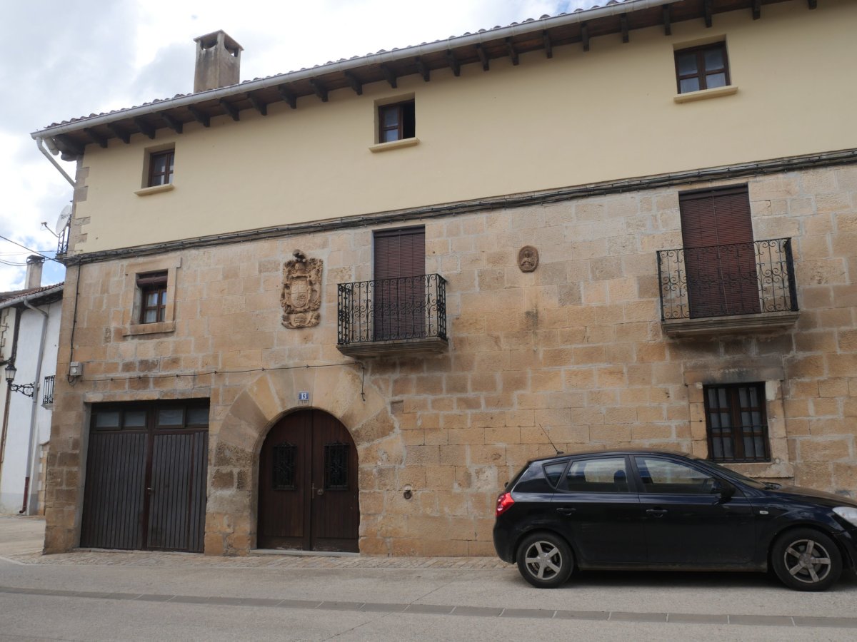 Etxea, Lezaun