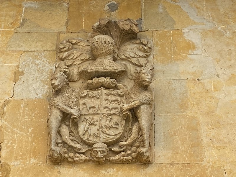 Yurre Jauregia