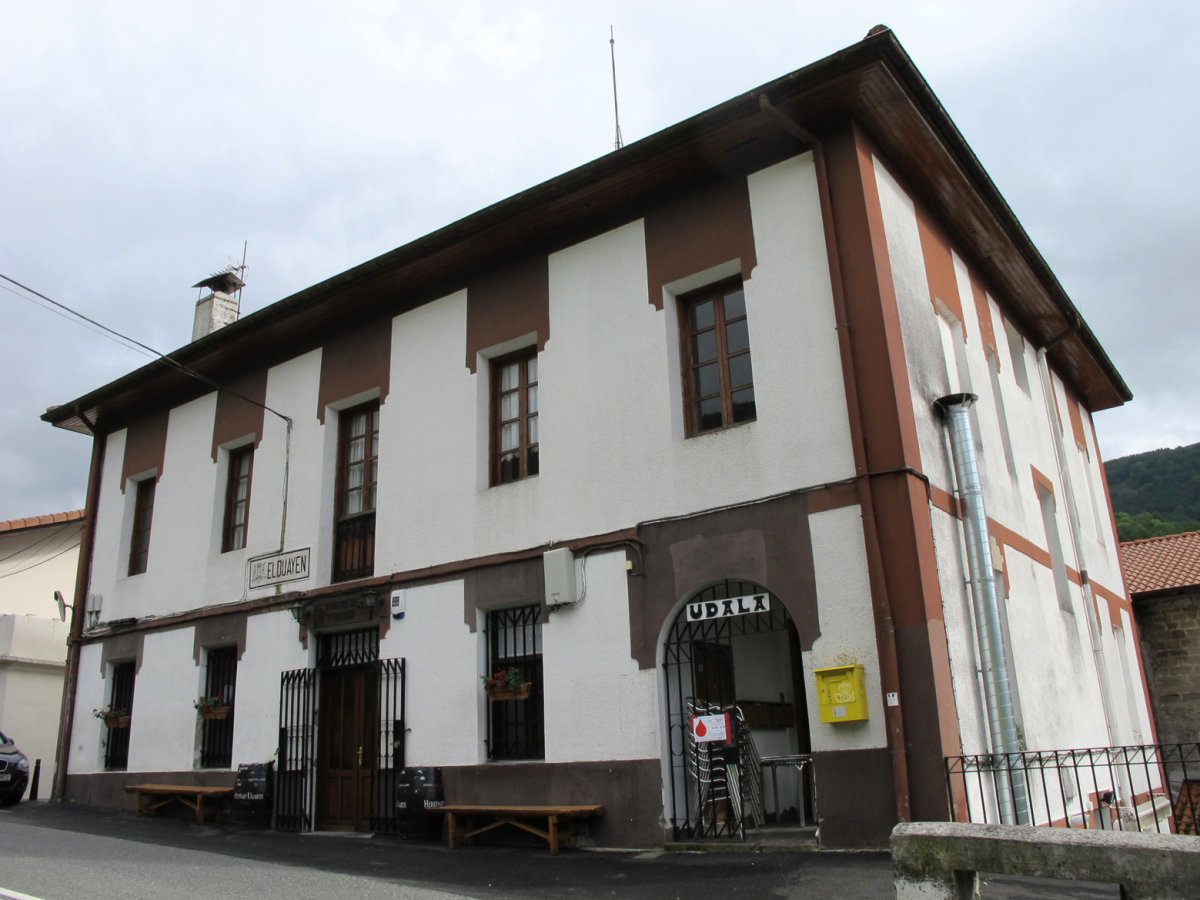Udaletxea, Elduain