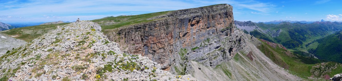 Sayéstico tontorra eta Chipeta