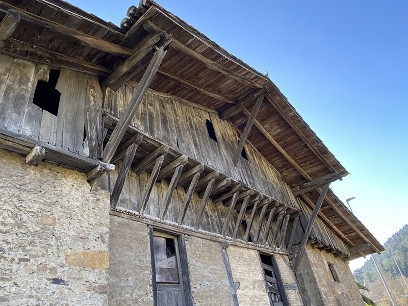 Luiaondoko Baserria. Aiara (Luiaondo)