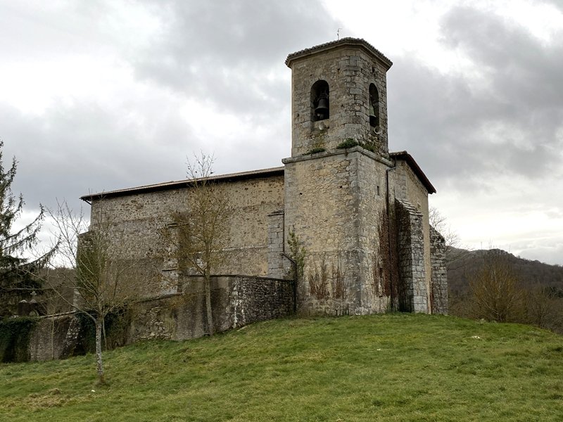 San Julian eta Santa Basilisa Eliza. Zuia (Bitoriano)