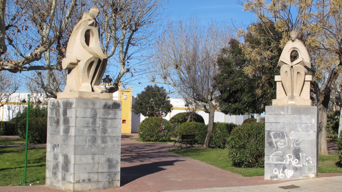 Parke bateko sarrera, Cintruenigo