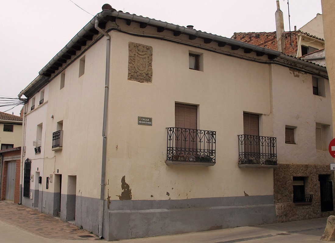 Blanca de Navarra kakeko z.2 etxea, Mendabia