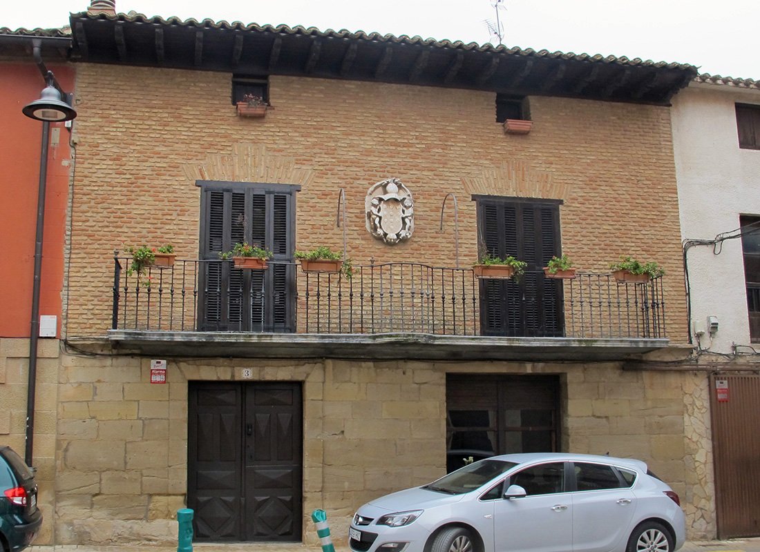 Virgen de Legarda kaleko z.3 etxea, Mendabia