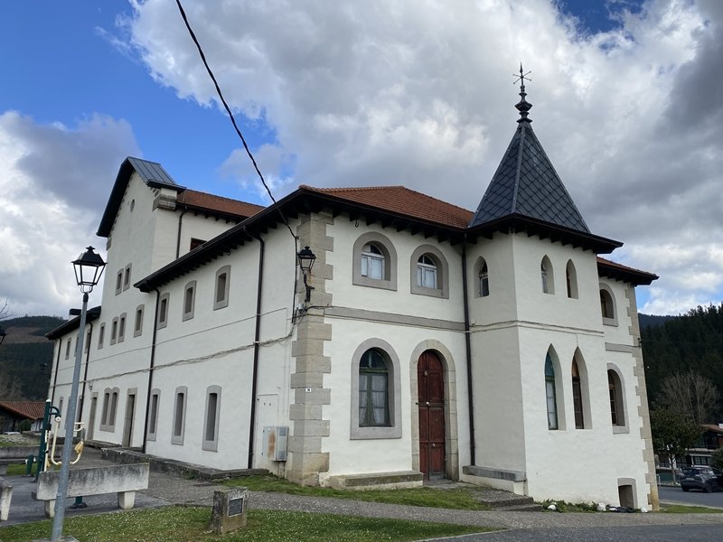 Lantenoko Eskolak. Aiara (Lanteno)