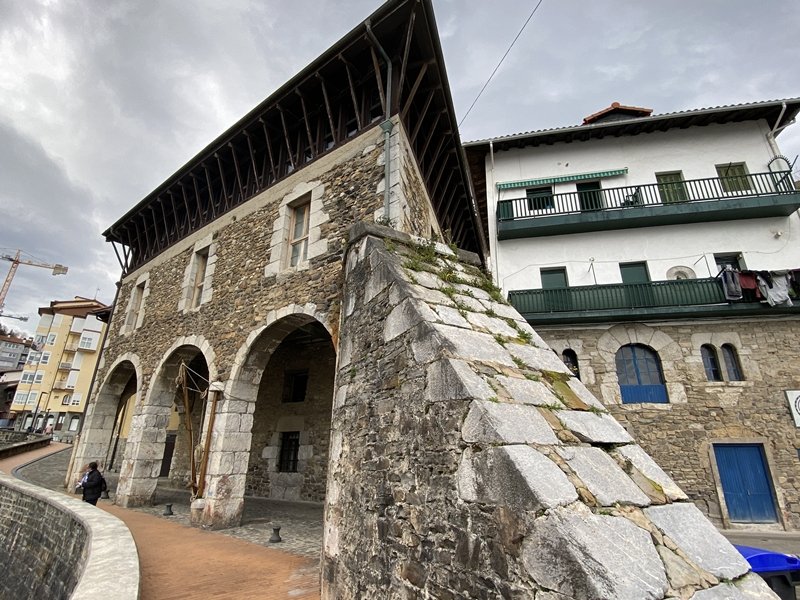 Lonja Zaharra. Mutriku