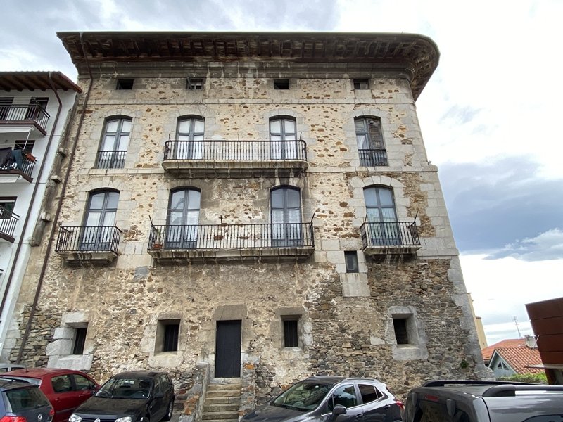 Montalivet Jauregia. Mutriku