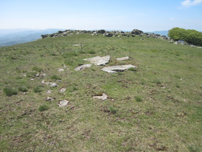 Dólmen Irumugeta   Mayo  2016